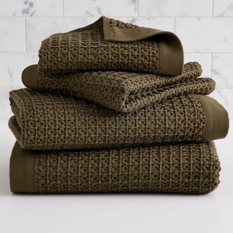 <p><a href="https://go.redirectingat.com?id=74968X1596630&url=https%3A%2F%2Fwww.westelm.com%2Fproducts%2Forganic-plush-waffle-towel-b3797&sref=https%3A%2F%2Fwww.esquire.com%2Flifestyle%2Fg40380306%2Fbest-waffle-towels%2F" rel="nofollow noopener" target="_blank" data-ylk="slk:Shop Now;elm:context_link;itc:0;sec:content-canvas" class="link ">Shop Now</a></p><p>Organic Plush Waffle Towel</p><p>westelm.com</p><p>$34.00</p>