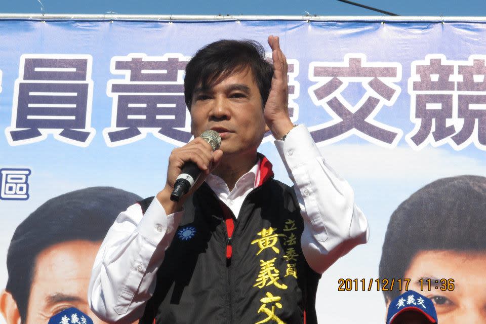 前立法委員黃義交驚傳墜樓。   圖：翻攝蔡正元臉書