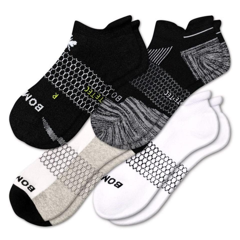 16) Men's Ankle Sock Starter 4-Pack