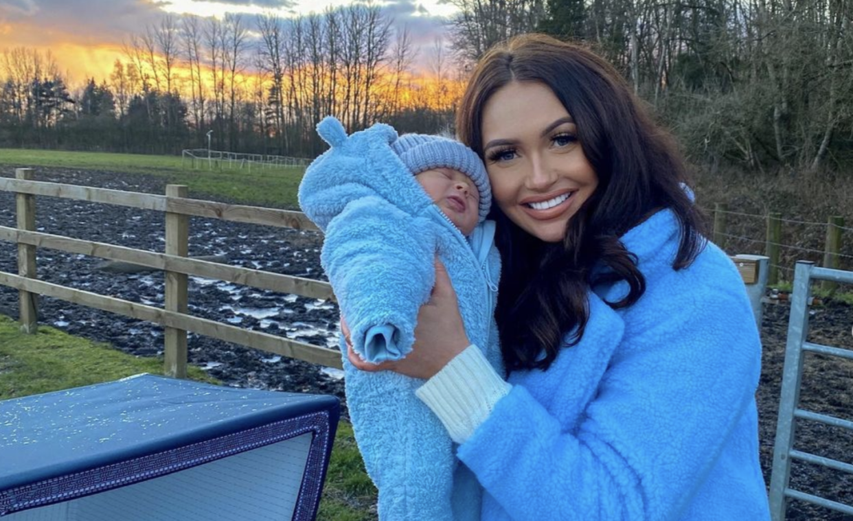 Charlotte Dawson has recreated a treasured photo with baby Noah.