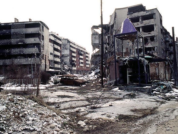 siege-sarajevo-bosnia-serbia-war