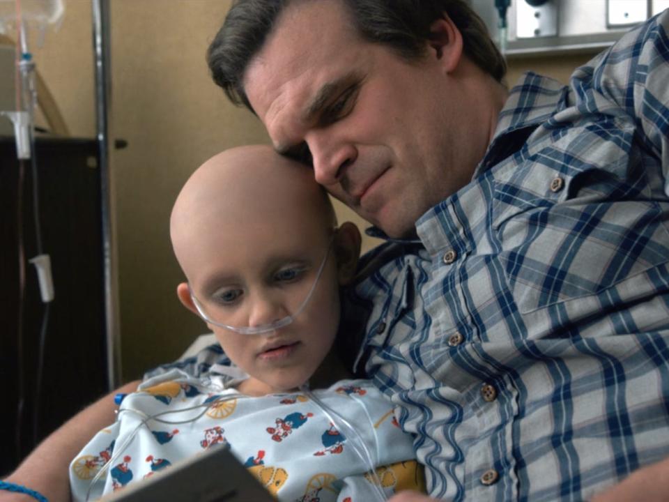 Hopper and Sarah sick in hospital Stranger Things