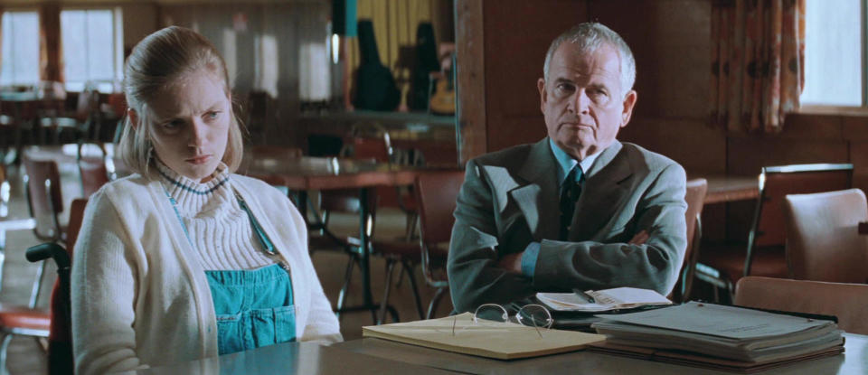 Sarah Polley and Ian Holm in 