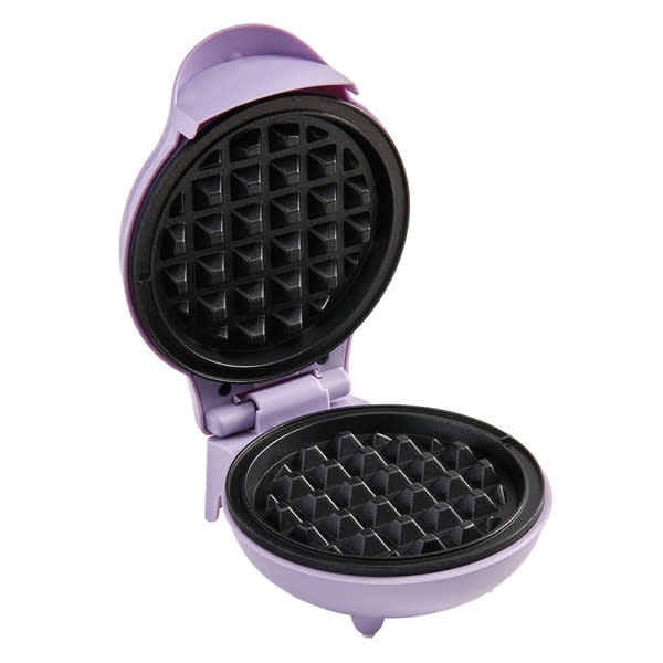 Costco's New Seasonal-Themed Dash Mini Waffle Maker - Parade