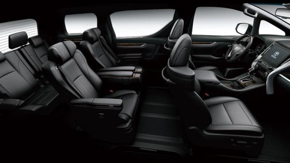 Toyota Alphard車上也配備Ottoman獨立座椅，提供舒適的乘坐品質。(圖片來源/ Toyota)