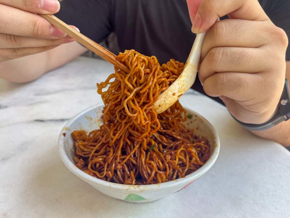 Malaysian Hup Kee Fishball Noodle - Dry Mee Kia mixed