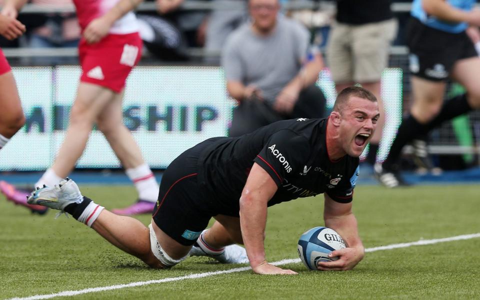 Ben Earl scores a try for Saracens - Henry Browne/Getty Images