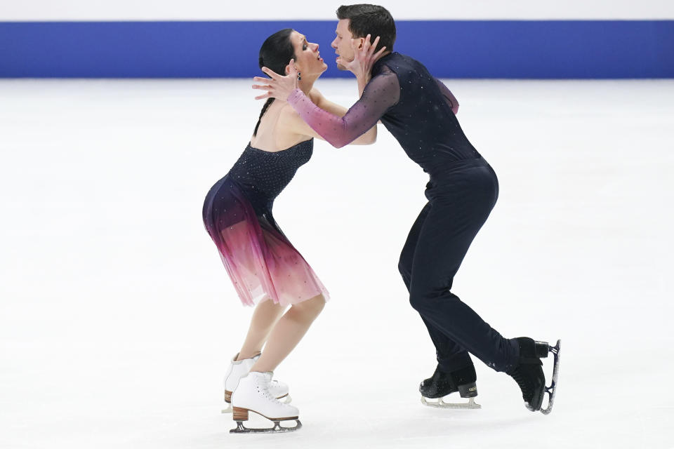 Charlene Guignard and Marco Fabbri of Italy perform in the ice dance free dance program during the ISU Grand Prix of Figure Skating - NHK Trophy in Kadoma, near Osaka, Japan, Saturday, Nov. 25, 2023. (AP Photo/Tomohiro Ohsumi)