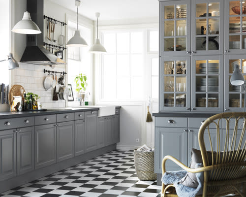 <b>Feature flooring<br></b><br>Get the flooring right and it can make a huge difference to a kitchen, without having to cost a fortune. Here, black and white chequerboard flooring compliments the dark worktops and grey of the <a href="http://www.ikea.com/gb/en/search/?query=Lidingo" rel="nofollow noopener" target="_blank" data-ylk="slk:Lidingo kitchen;elm:context_link;itc:0;sec:content-canvas" class="link ">Lidingo kitchen</a> from Ikea, for a timelessly classic look. If you have a galley kitchen, a chequerboard pattern will create the impression of width - the wider the squares, the wider it will look.