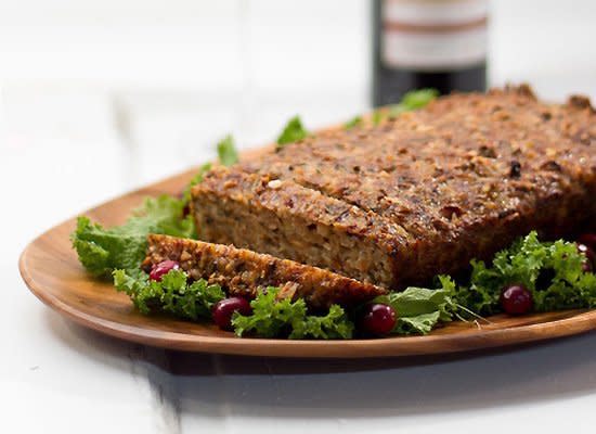 <strong>Get the <a href="http://www.acouplecooks.com/2010/12/vegetarian-nut-loaf/" target="_hplink">Nut Loaf recipe</a> by A Couple Cooks</strong>
