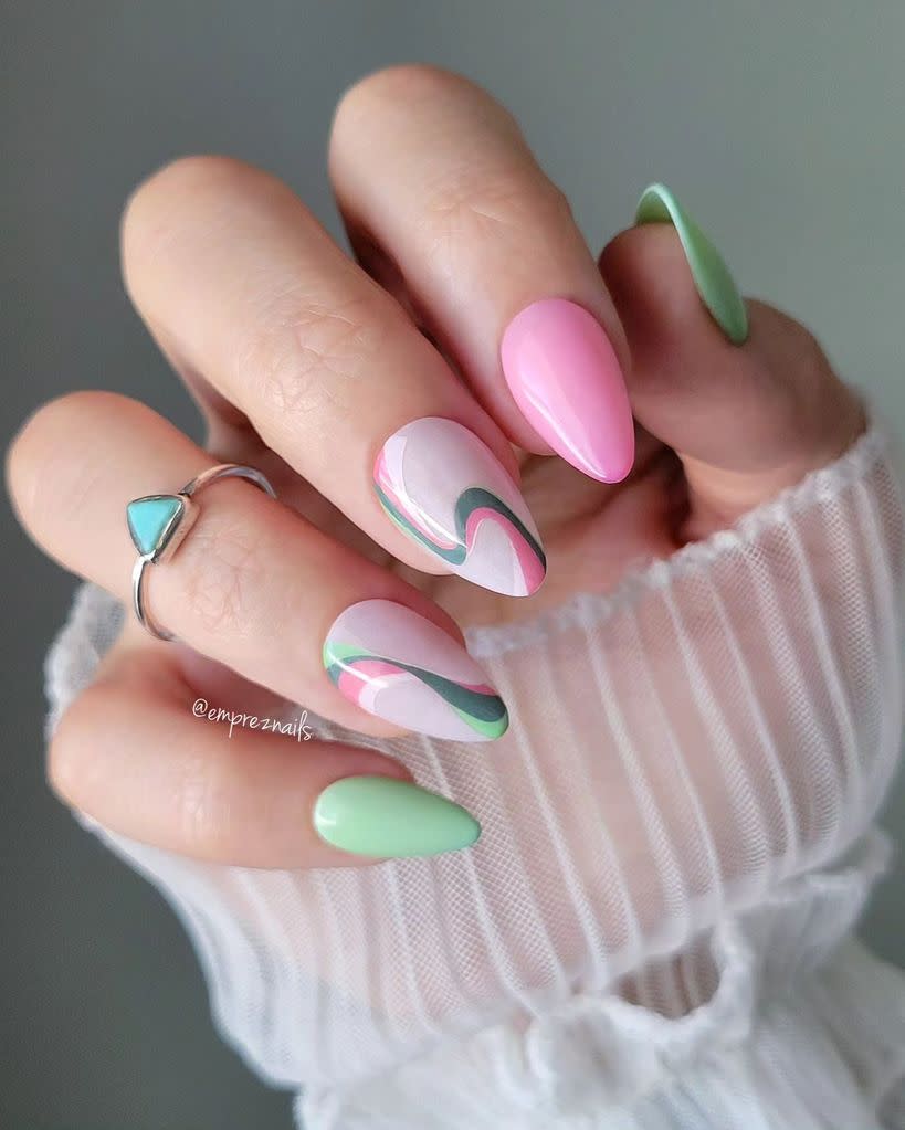 (@empreznails)