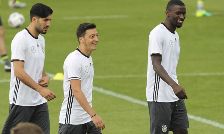 Antonio Rüdiger (r.) wurde nach dem Rom-Derby rassistisch beleidigt (Foto: Getty Images)