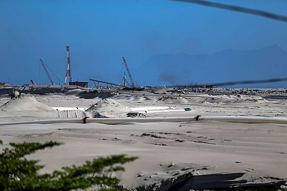 A general view of the reclaimed land at Gurney Wharf which is located at the coast of Gurney Drive in Penang September 18, 2020. — Picture by Sayuti Zainudin