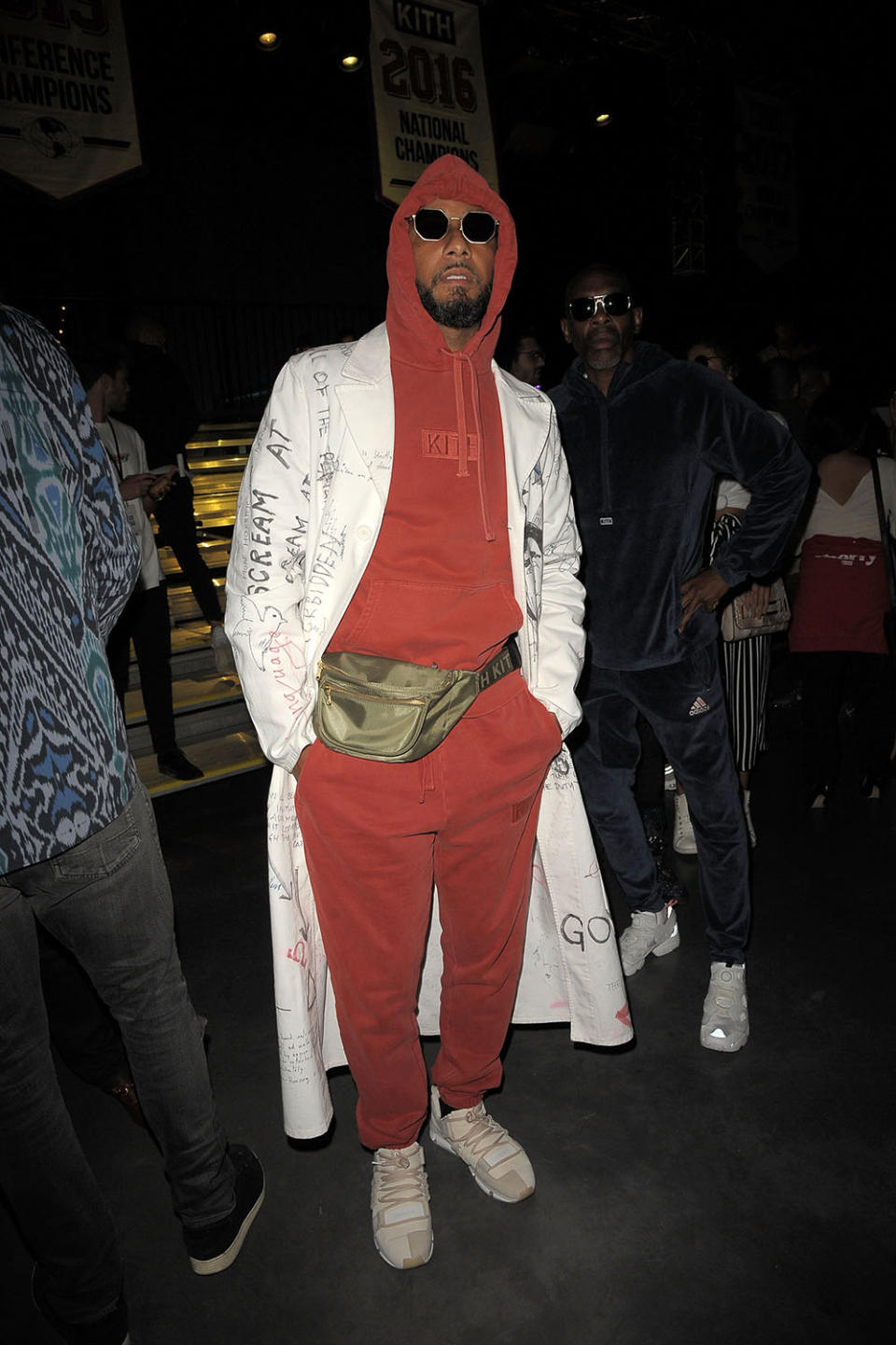 <p>Swizz Beatz attends the Kith Sport fashion show during New York Fashion Week at the Classic Car Club on September 7, 2017. (Photo by Chance Yeh/Getty Images) </p>