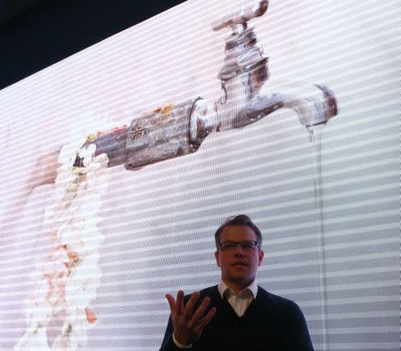 Matt Damon, actor and Co-Founder of Water.org, speaks during a session at the annual meeting of the World Economic Forum (WEF) in Davos January 22, 2014. REUTERS/Ruben Sprich