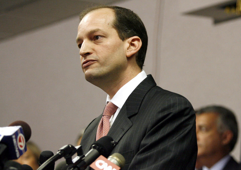 File Photo: U.S. Attorney R. Alexander Acosta holds a news conference in Miami, Florida, June 23, 2006. REUTERS/Marc Serota/File Photo