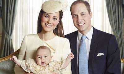 Le prince George apparait sur son portrait de baptême officiel avec ses parents.