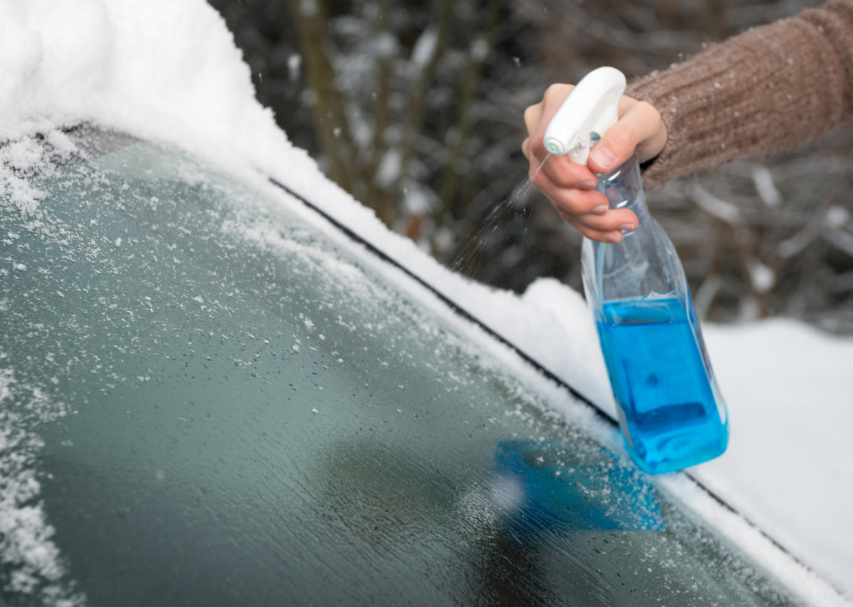 Using a de-icer both shop bought and DIY can be the best way to de-ice a frosty screen. (Getty Images)