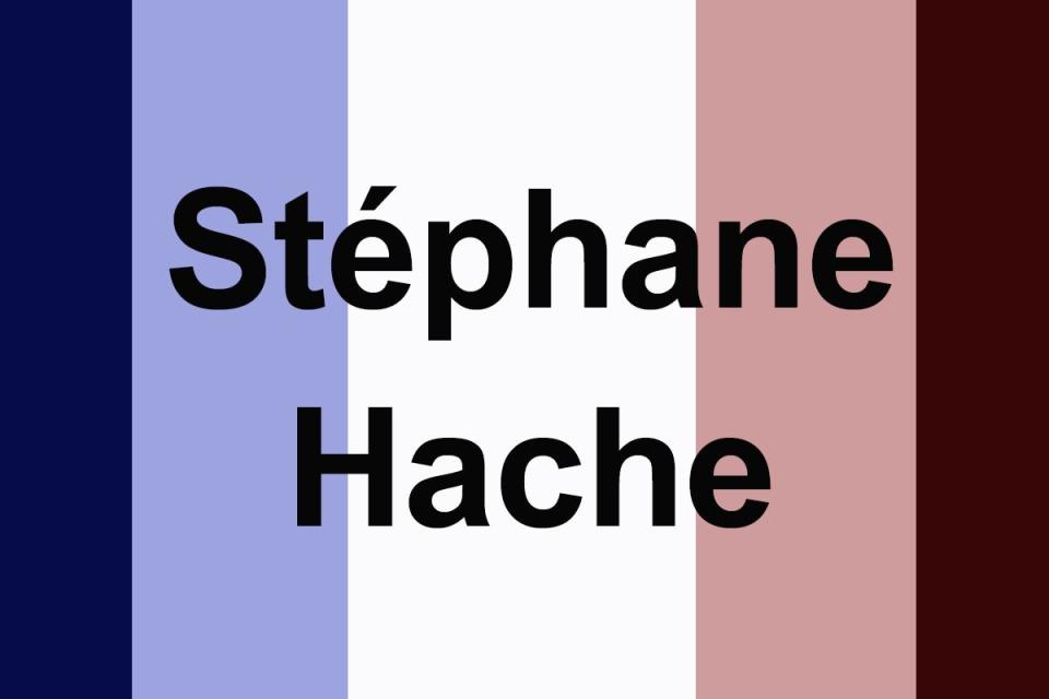 Stéphane Hache, 52 ans, a été tué par une balle perdue alors qu’il se trouvait chez lui, dans son studio qui se situe dans une ruelle derrière le Bataclan. Stéphane était maître d’hôtel.