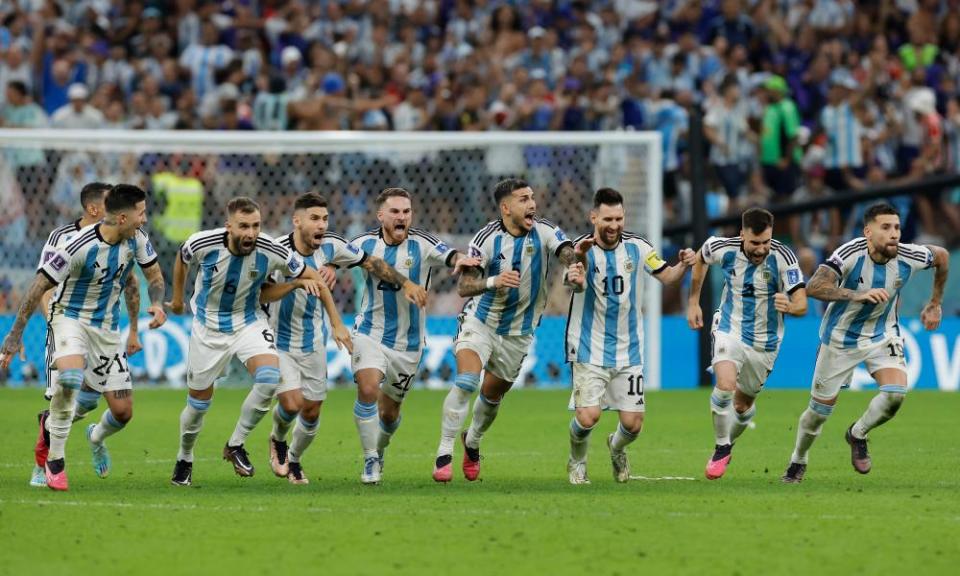 Argentina players celebrate as they beat Netherlands on penalties to progress to the semi-finals.