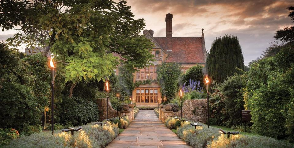 4) Cook up a storm at a foodie hotel in Oxfordshire