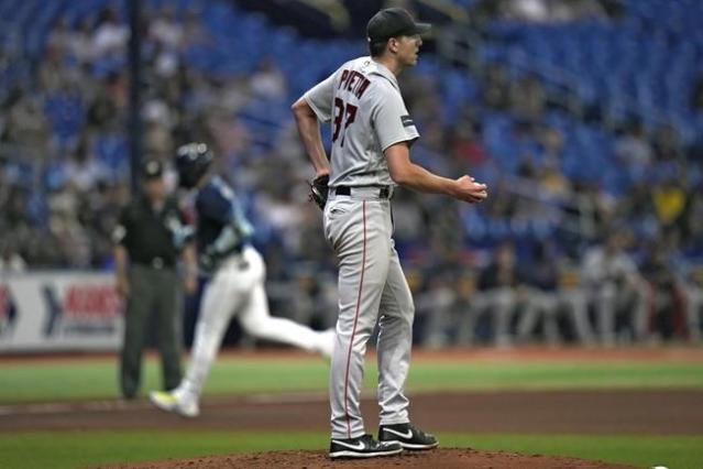 Glasnow ties career high with 14 strikeouts and Rays continue home