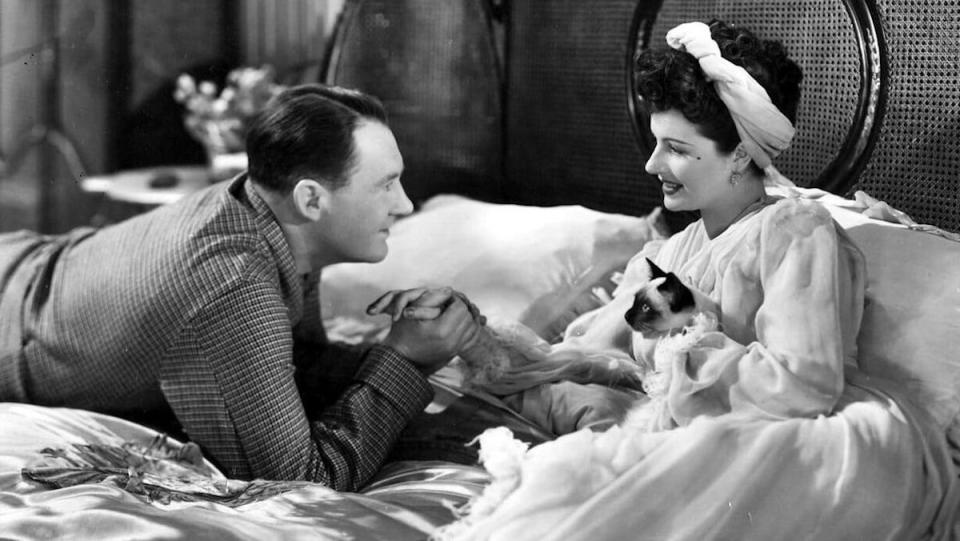 Margaret Lockwood and Ian Hunter in Lance comfort's 1946 noir film Bedelia