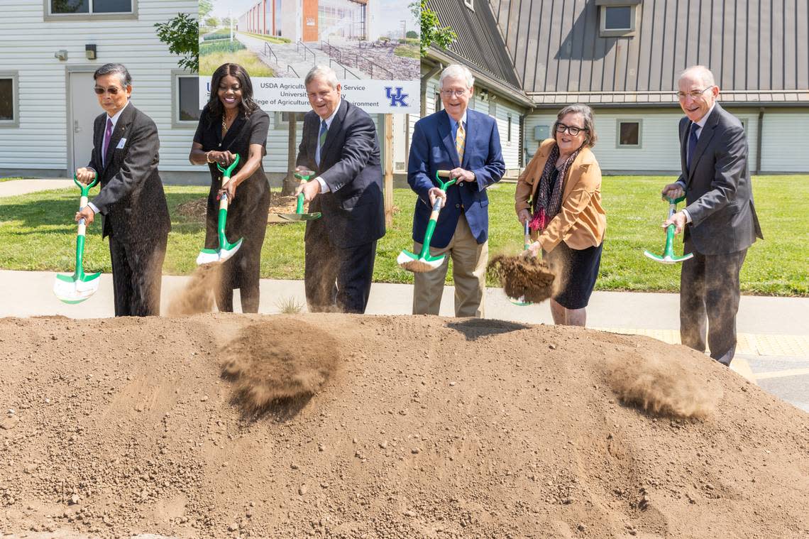 Sen. Mitch McConnell, center right, and officials from the U.S. Department of Agriculture joined University of Kentucky leaders to break ground on a new agriculture research building located at UK. The building is expected to open in 2026.