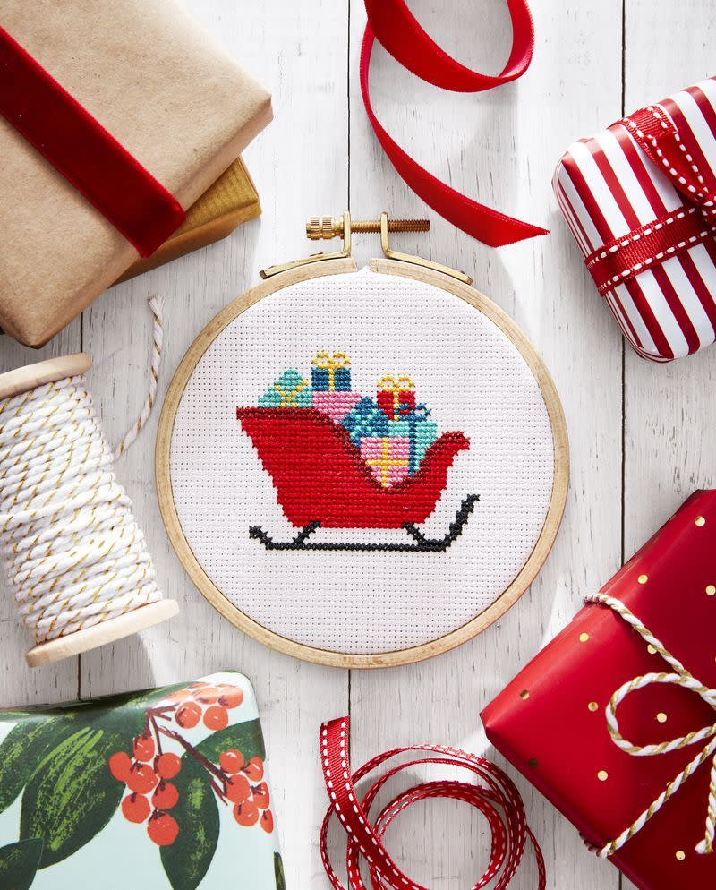 4) Cross-stitch some Christmas merriment.