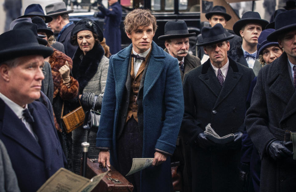 Fantastic Beasts and Where to Find Them (© 2016 Warner Bros. Ent. All Rights Reserved. Harry Potter and Fantastic Beasts Publishing Rights © JKR. J.K. ROWLING’S WIZARDING WORLD is a trademark of J.K. Rowling and Warner Bros. Entertainment Inc)