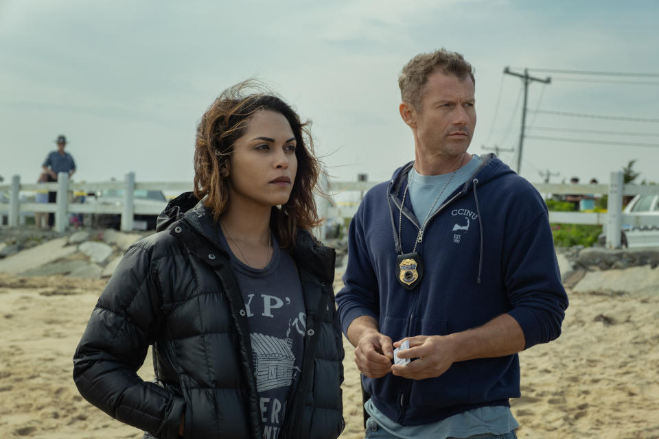 Monica Raymund and James Badge Dale in 'Hightown' (Photo: Claire Folger/Starz) 