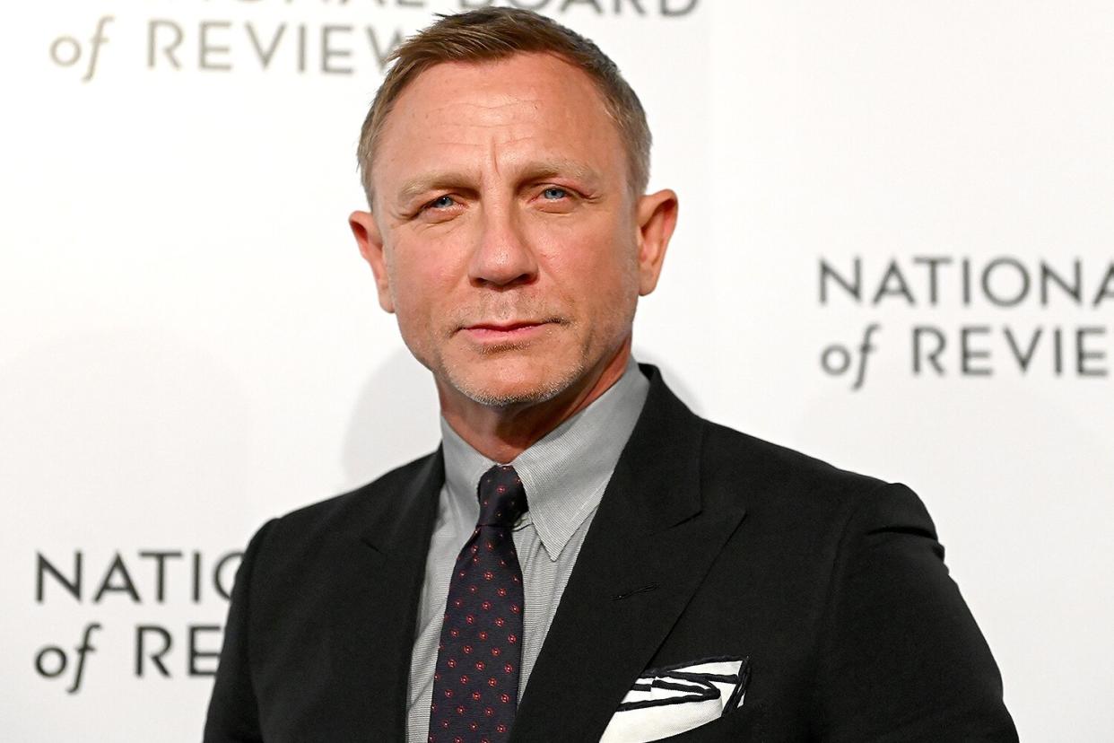 Daniel Craig