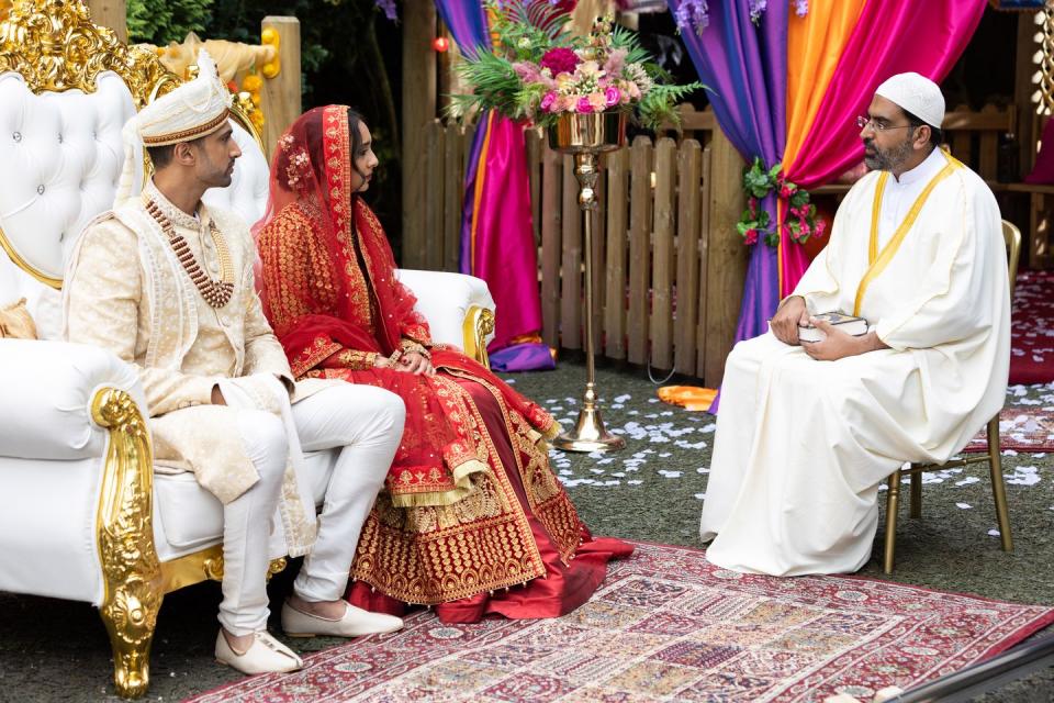 Thursday, August 25: Shaq and Nadira sit down together for the ceremony