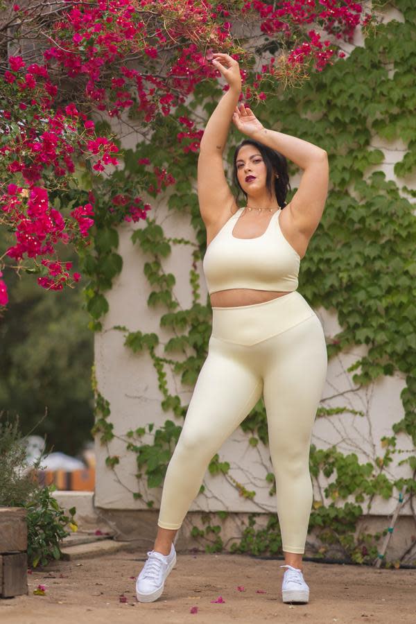 Supersculpt Legging in Custard. Image via Popflex Active.