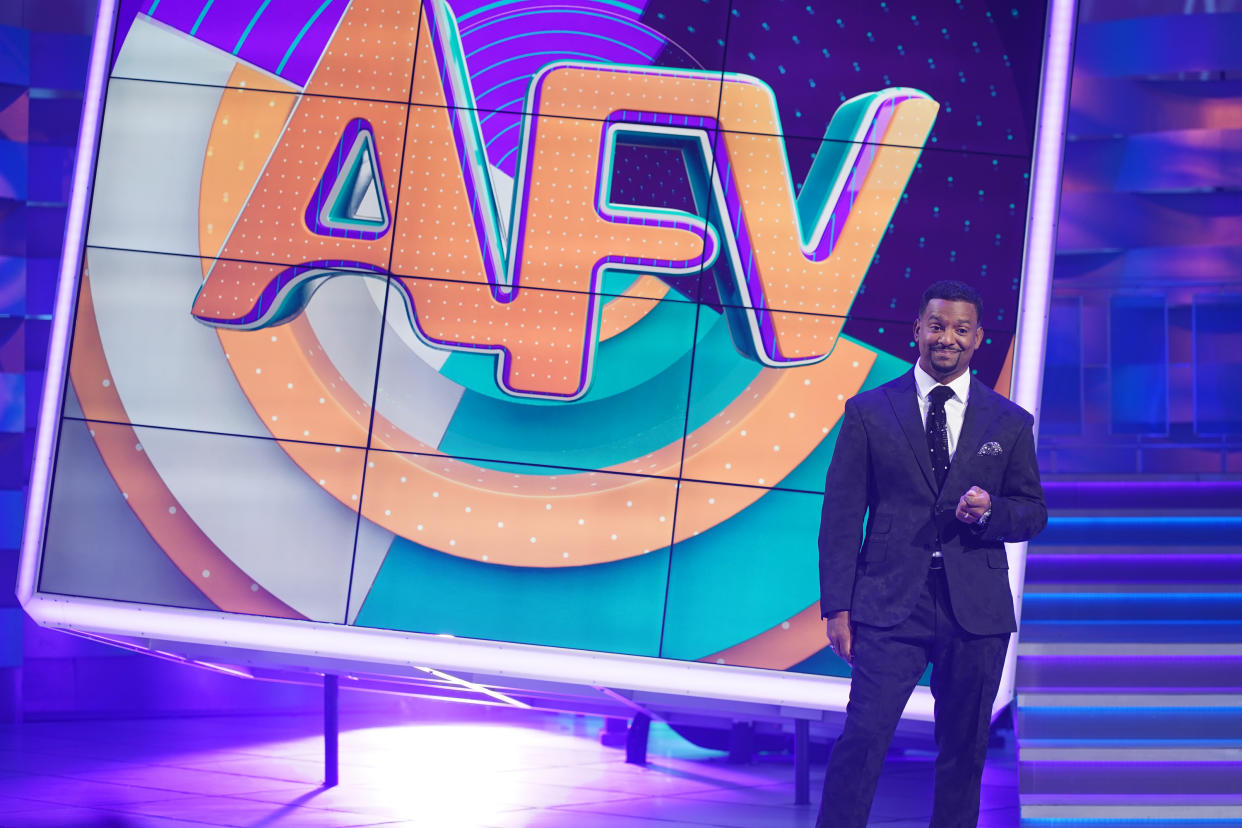                                Alfonso Ribeiro hosting Season 31 of 