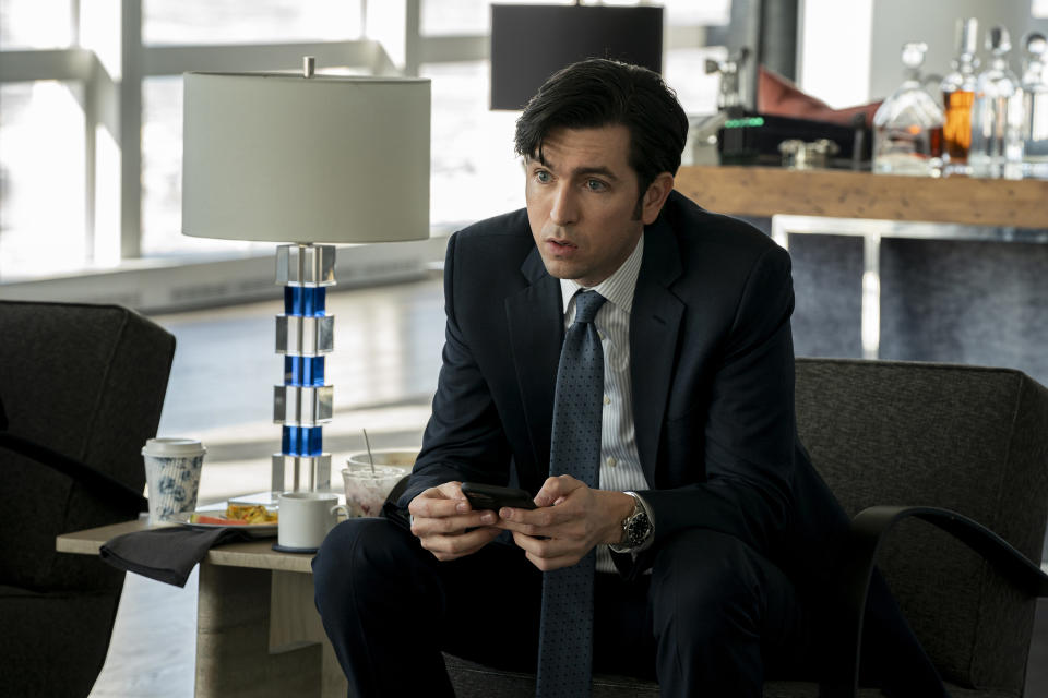 En esta imagen difundida por HBO, Nicholas Braun en una escena de "Succession". (HBO vía AP)