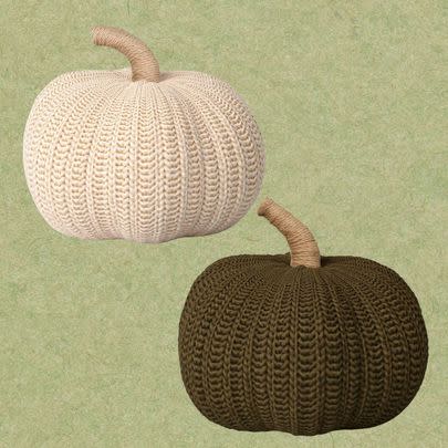 Knit pumpkin pillows