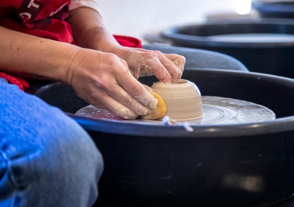 Teens and adults will learn to make pottery at the Montgomery Museum of Fine Arts.