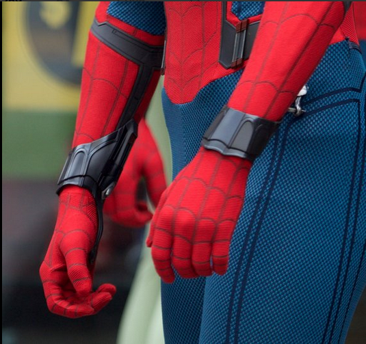 Mira las lanzatelarañas del nuevo Spiderman