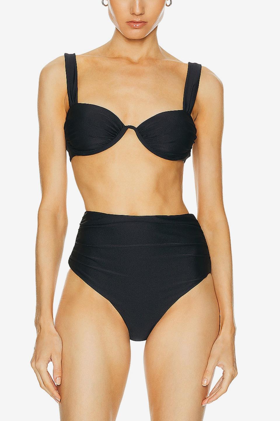 <p><a href="https://go.redirectingat.com?id=74968X1596630&url=https%3A%2F%2Fwww.fwrd.com%2Fproduct-simkhai-anniston-bikini-top-in-black%2FJSIM-WX120%2F&sref=https%3A%2F%2Fwww.elle.com%2Ffashion%2Fshopping%2Fg60104624%2Fbest-underwire-swimsuits%2F" rel="nofollow noopener" target="_blank" data-ylk="slk:Shop Now;elm:context_link;itc:0;sec:content-canvas" class="link ">Shop Now</a></p><p>Anniston swimsuit Top</p><p>fwrd.com</p><p>$212.63</p>