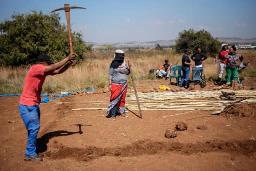 Frustrated by their chronic housing problems, members of the 'Coloured' community seize a plot of land in Eldorado Park, marking out where they hope to build new homes