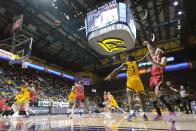 Arizona guard Kerr Kriisa (25) shoots a three-point basket over California guard Joel Brown (1) during the second half of an NCAA college basketball game in Berkeley, Calif., Sunday, Jan. 23, 2022. (AP Photo/Tony Avelar)