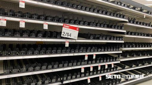 加州頒佈留守室內命令，矽谷超市被掃空。（圖／讀者提供）