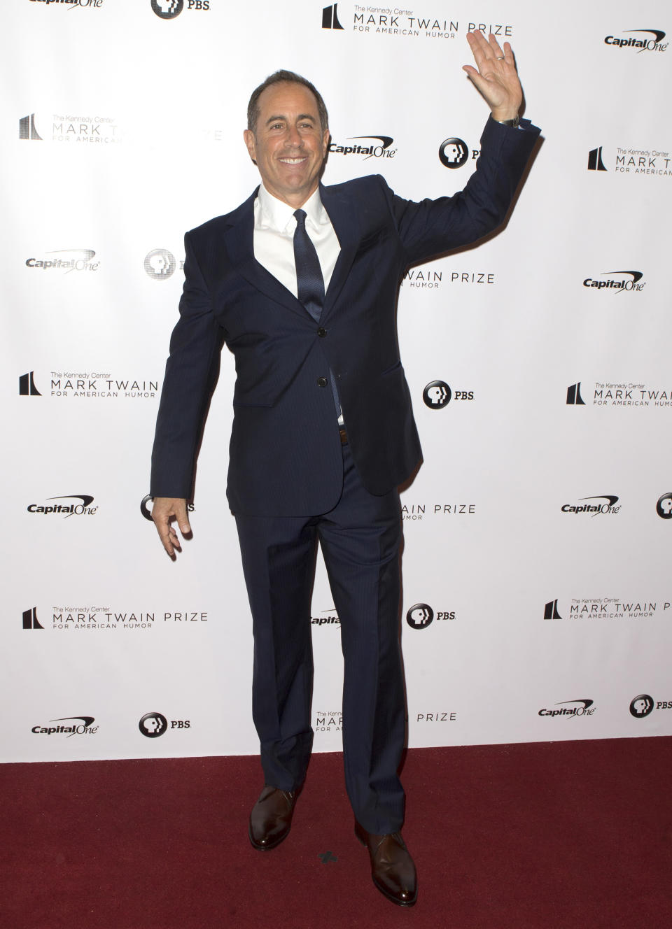 Jerry Seinfeld arrives at the Kennedy Center for the Performing Arts for the 21st Annual Mark Twain Prize for American Humor presented to Julia Louis-Dreyfus, on Sunday, Oct. 21, 2018, in Washington. (Photo by Owen Sweeney/Invision/AP)