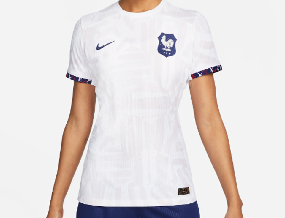  (Nike / France)