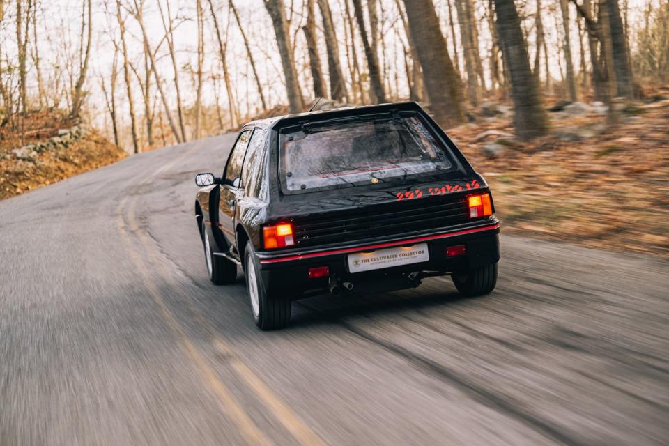 ford rs200 and peugeot 205 t16