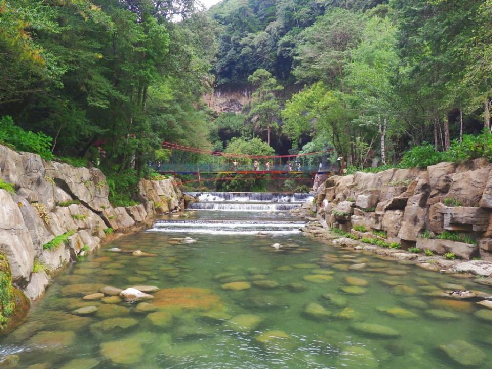 奧萬大清水溪橋新建工程融合現地景觀。（記者陳朝枝攝）