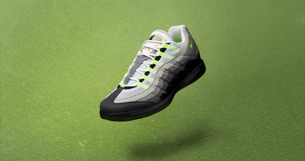 Gearceerd Spektakel Rusteloosheid Roger Federer's Nike Vapor x Air Max 95 Collab Is 'Neon' and 'Greedy'
