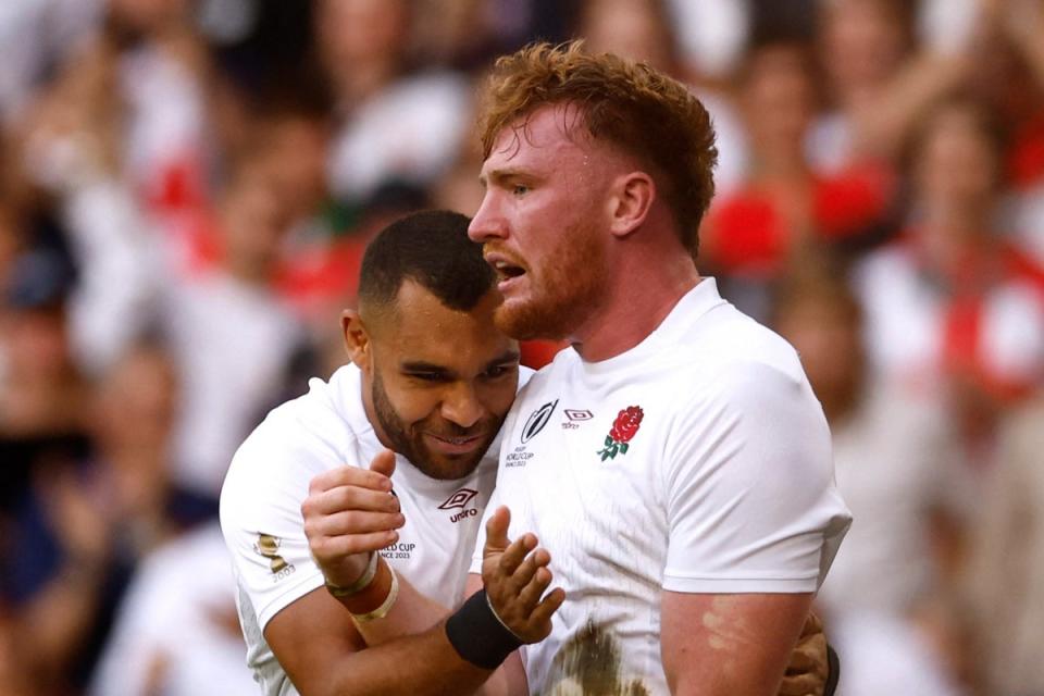 Ollie Chessum went over to make it a strong start from England at the Stade Pierre-Mauroy (REUTERS)