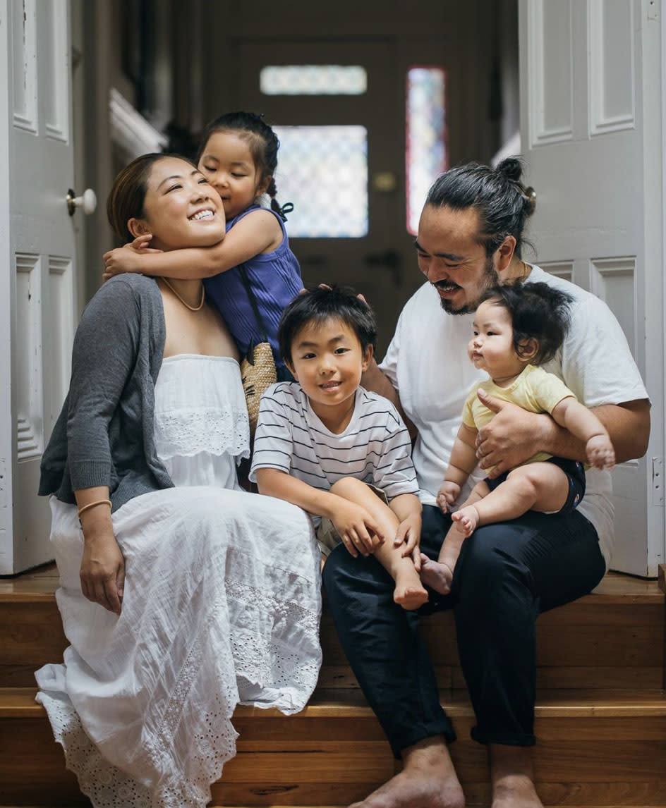 Adam Liaw, his wife Asami Fujitsuka and their three children: Anne, Christopher and Benji.